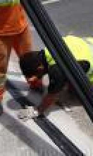 Instalação de juntas de vedação Instalação de juntas de vedação